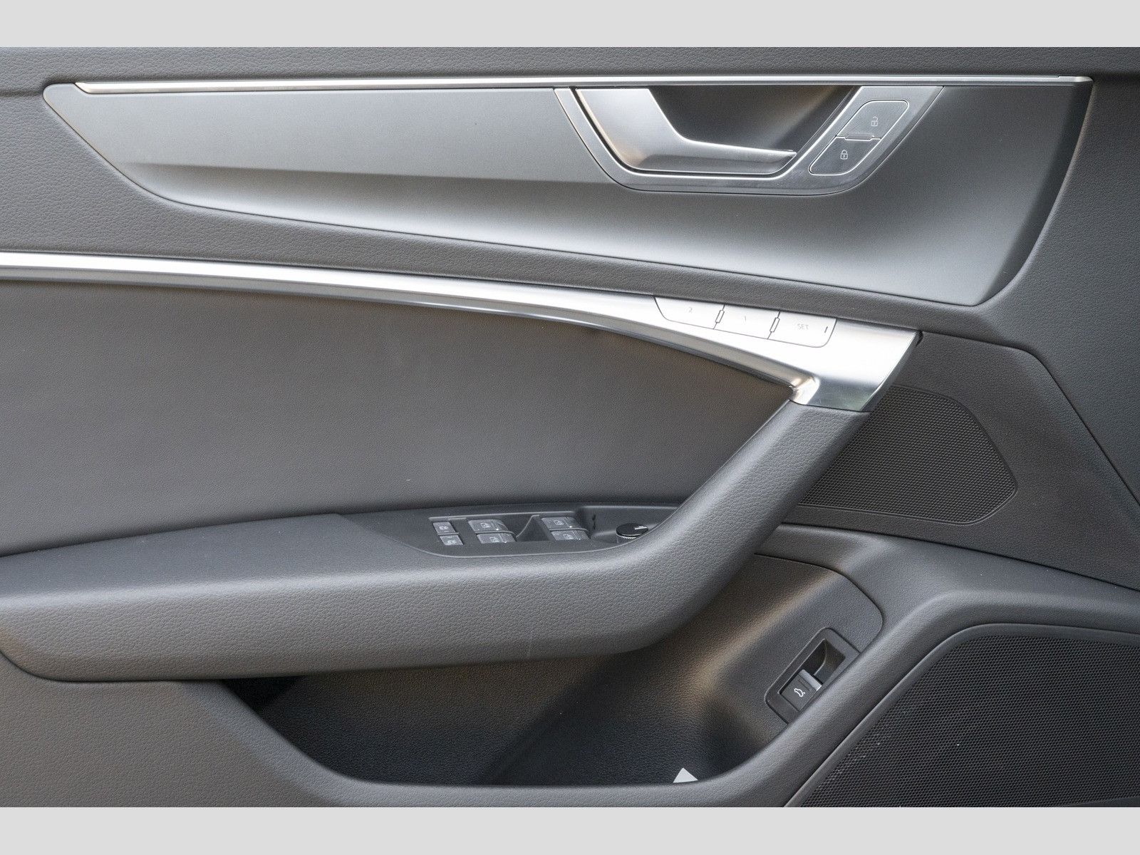 Audi A6 Avant 40 TDI advanced - Samsaru's Car Outlet