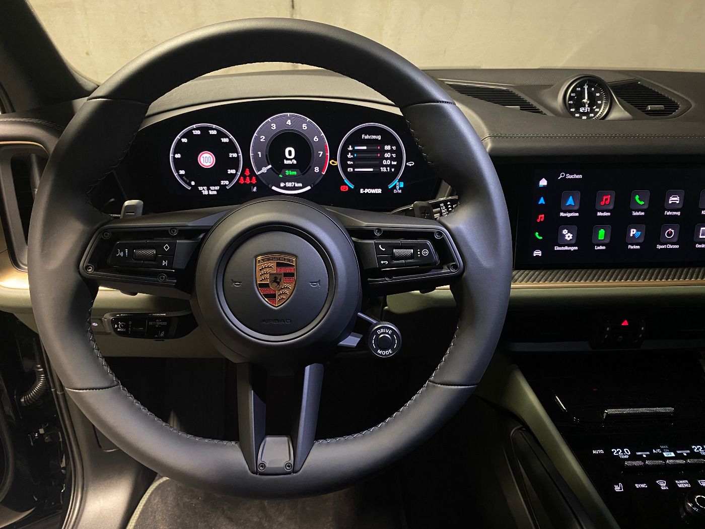 Porsche Cayenne E-Hybrid | Sportabgas | Luftfederung |