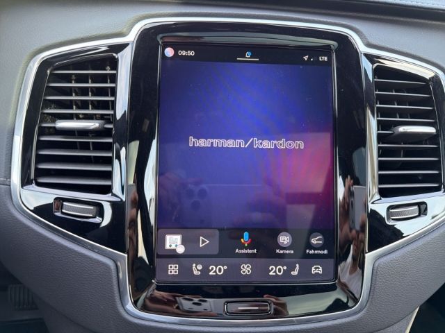 Volvo XC90 B5 Plus Dark AWD 7-Sitzer Luftfahrw. Panora
