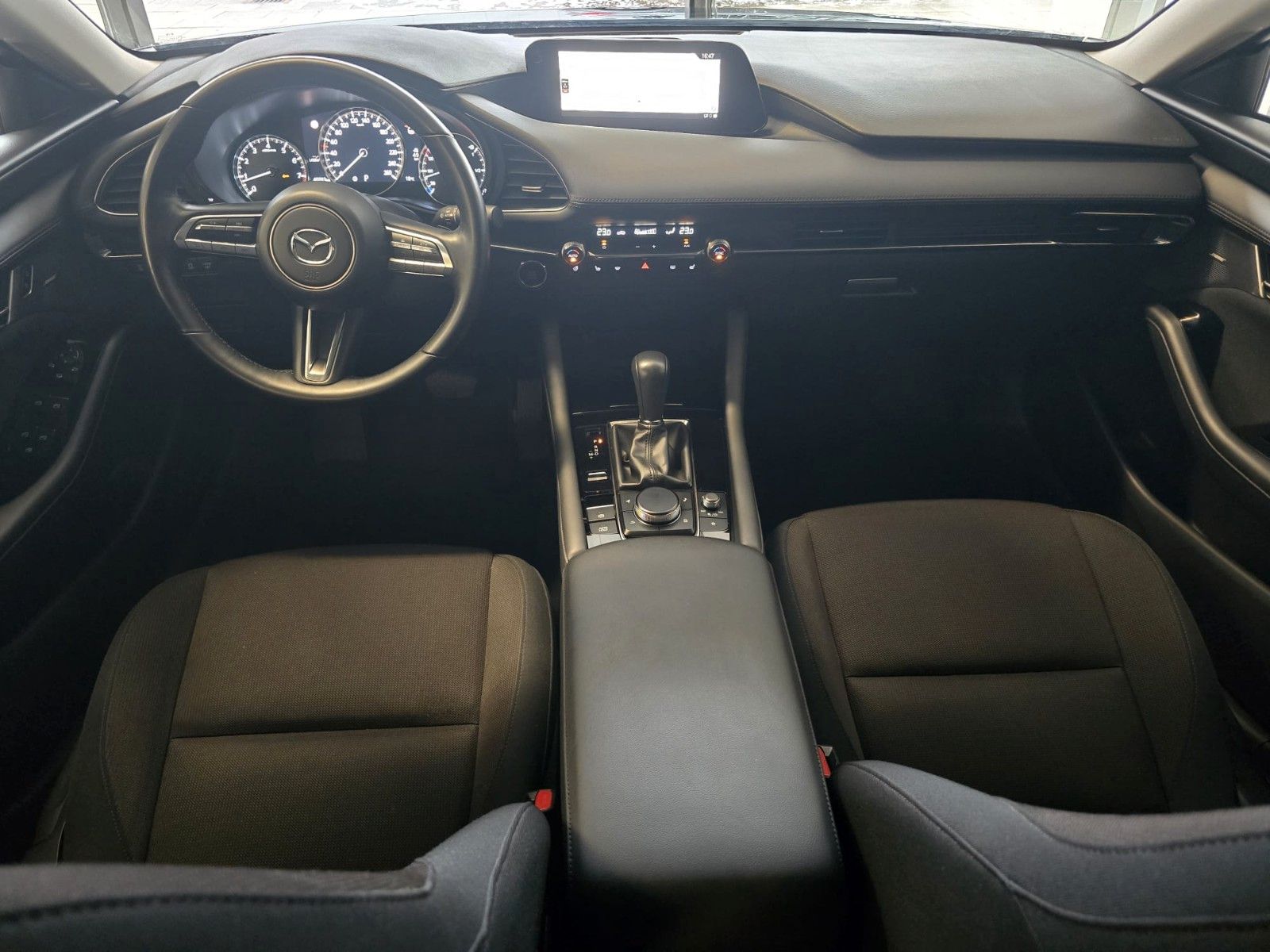 Mazda 3 Lim. 4-trg. Selection *HUD*NAV*BOSE*360°