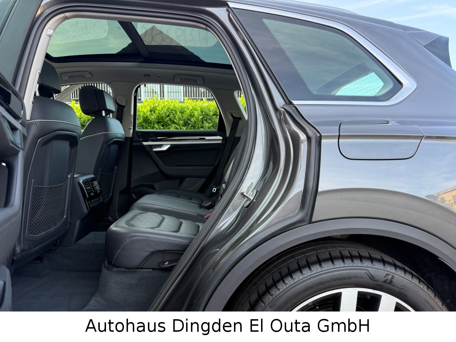 Volkswagen Touareg 3.0 TSI V6 eHybrid Elegance 4Motion