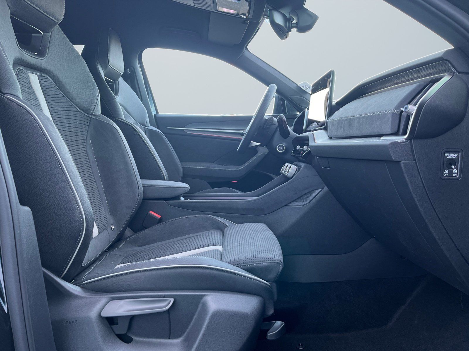 Skoda Kodiaq Sportline 1.5 TSI iV DSG Winterpaket Navi
