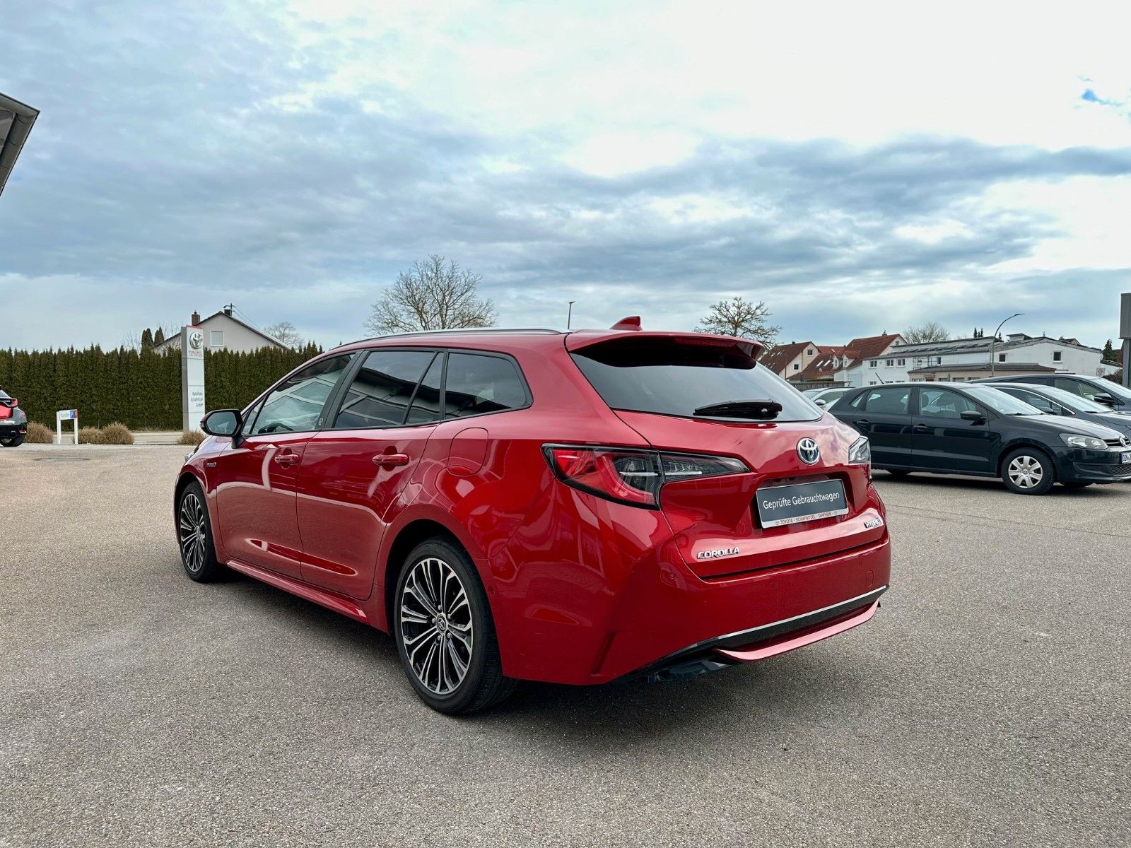 Toyota Corolla Touring Sp. Team D 2.0l Hybrid - Samsaru's Car Outlet