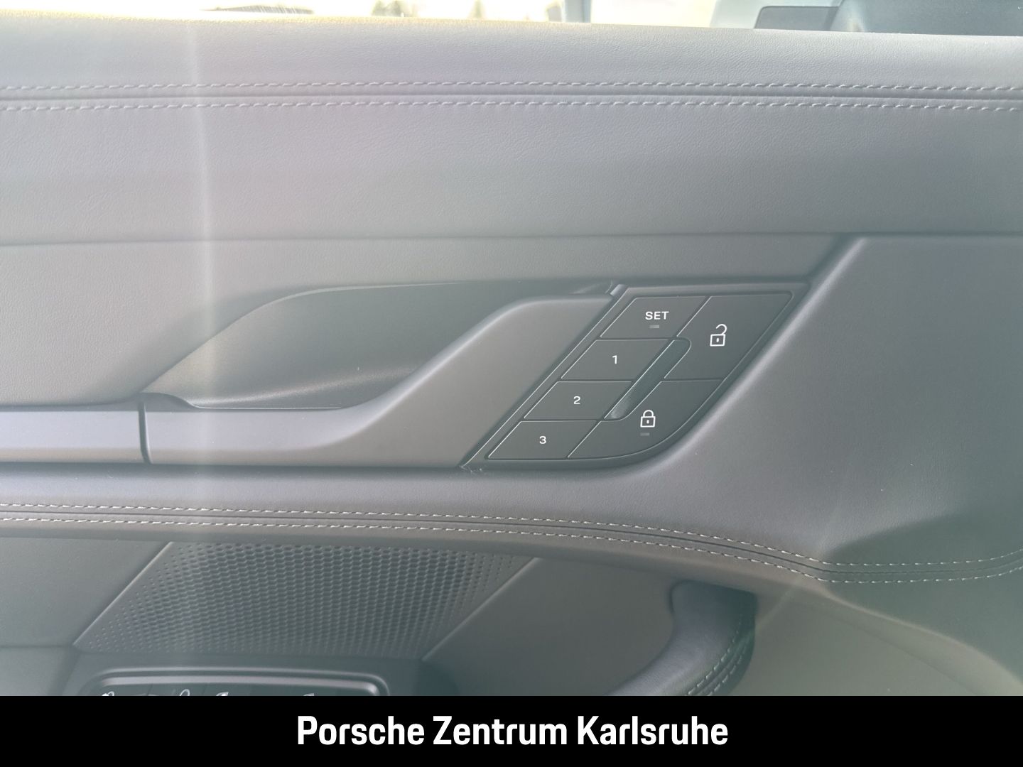 Porsche Taycan 4S Cross Turismo BOSE Panoramadach LED