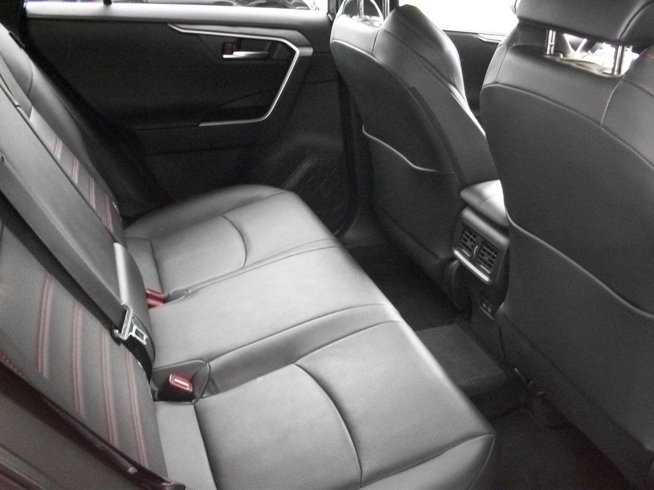 Toyota RAV 4 2,5-l Plug-In 4x4 Style