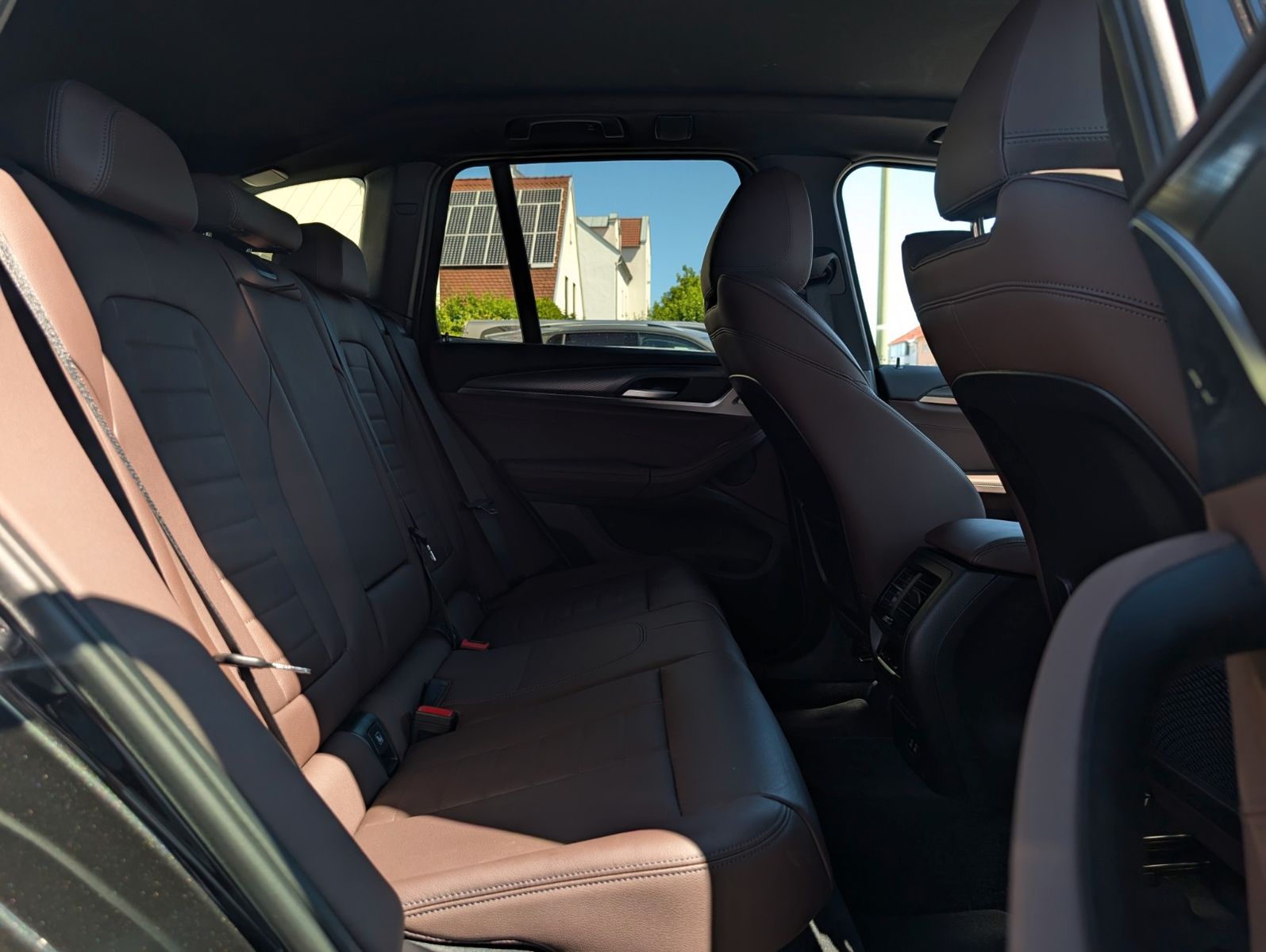 BMW X3 xDrive20dAT M-Sport - Samsaru's Car Outlet