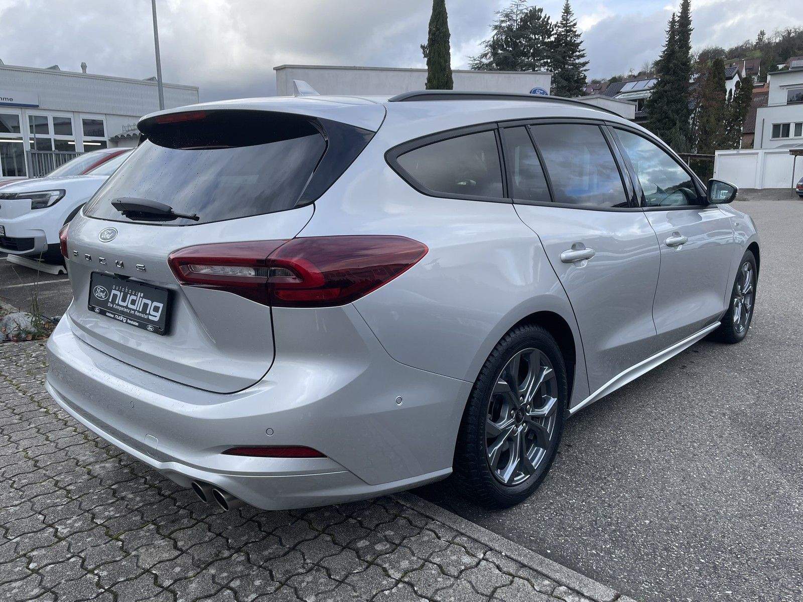Ford Focus Turnier 1.0 EcoBoost Hybrid Aut. ST-Line X