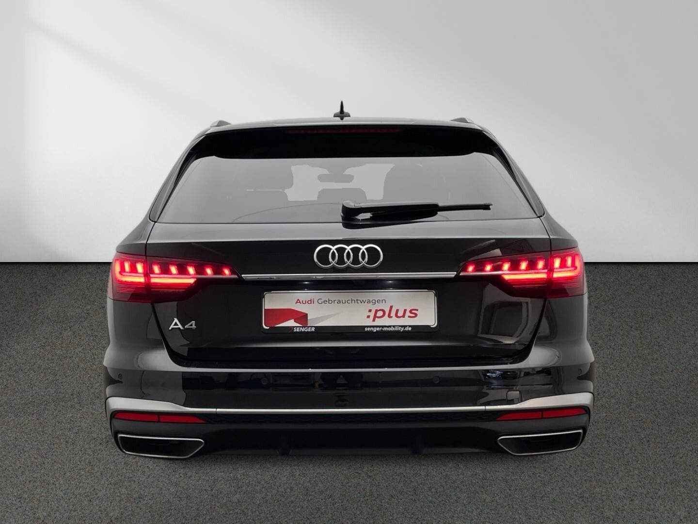 Audi A4 Avant 35 TFSI S line - Samsaru's Car Outlet