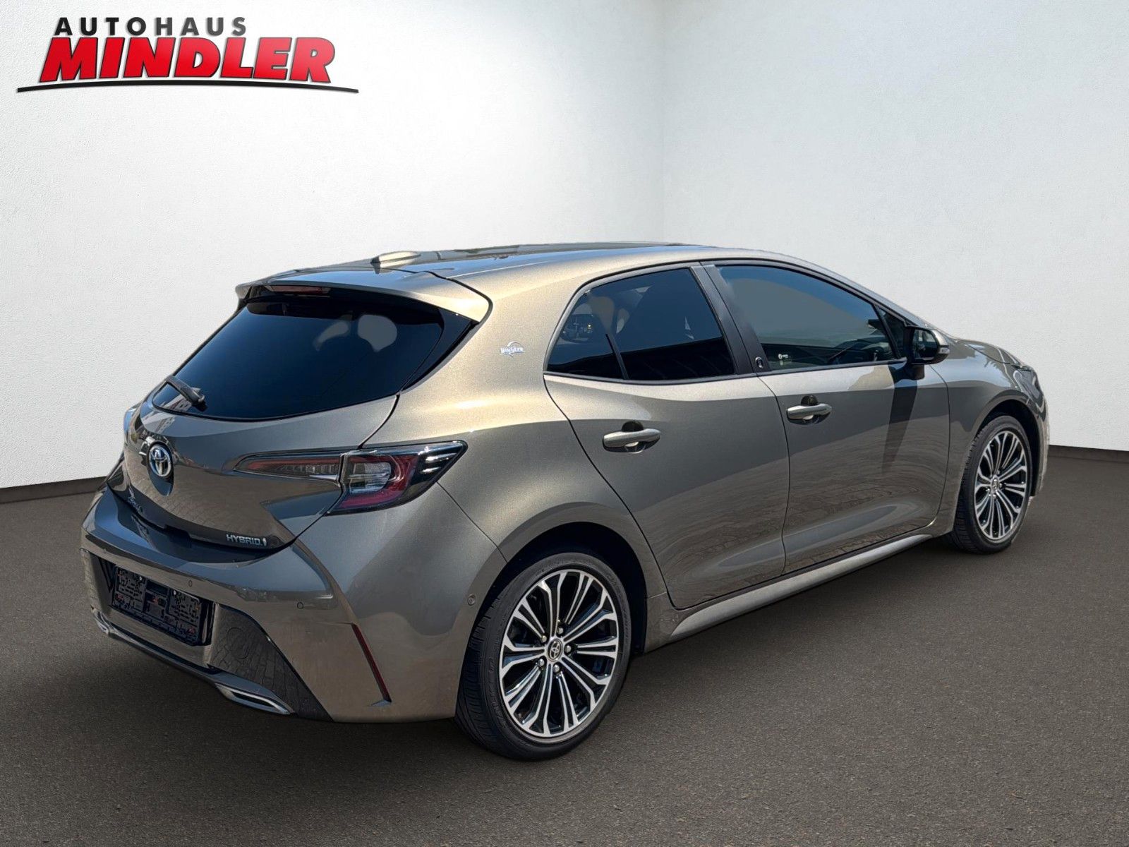 Toyota Corolla Hybrid Team - Samsaru's Car Outlet