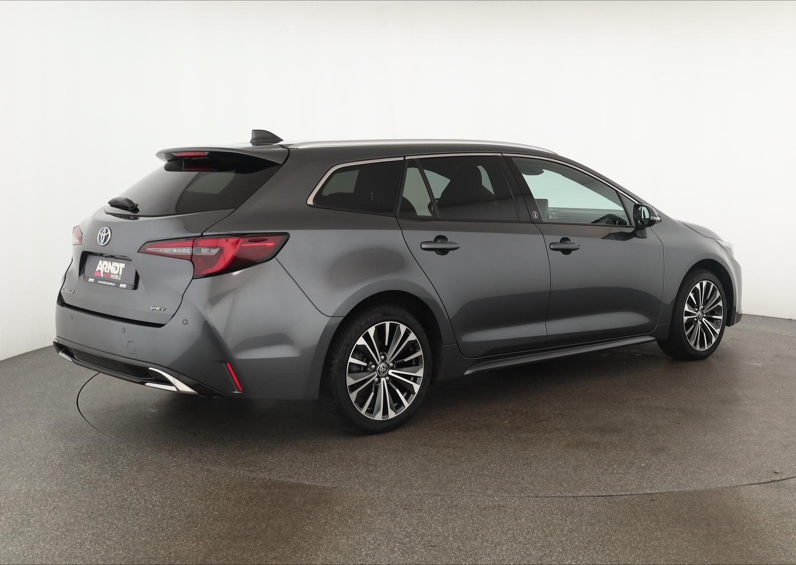 Toyota Corolla Touring Sports 2.0 CVT Team D Navi Kam