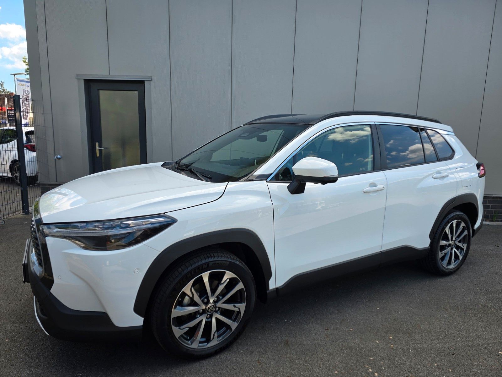Toyota Corolla Cross 2.0 Hybrid Lounge