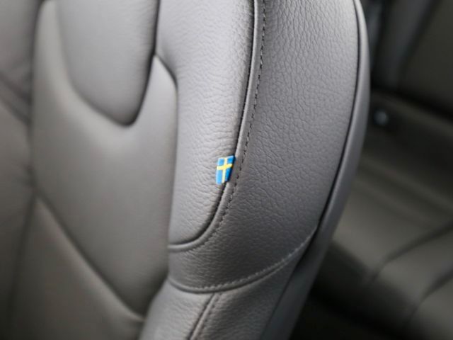 Volvo S60 B4 Plus Dark*Standh*H&K*SD*