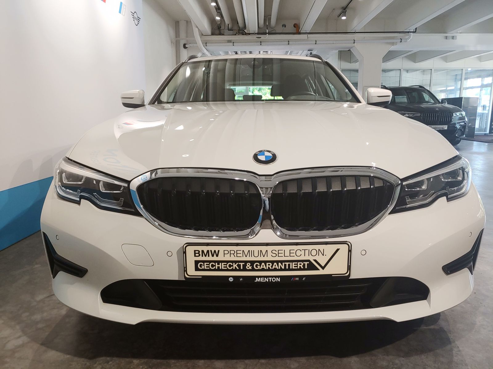 BMW 320e Advantage - Samsaru's Car Outlet
