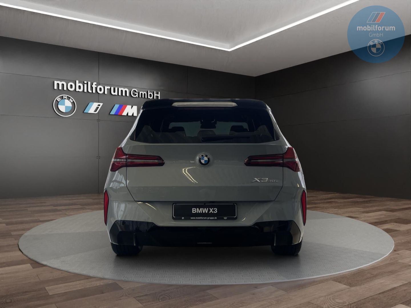 BMW X3 30e xDrive M-Sport Pro Ac Schnitzer Umbau AHK