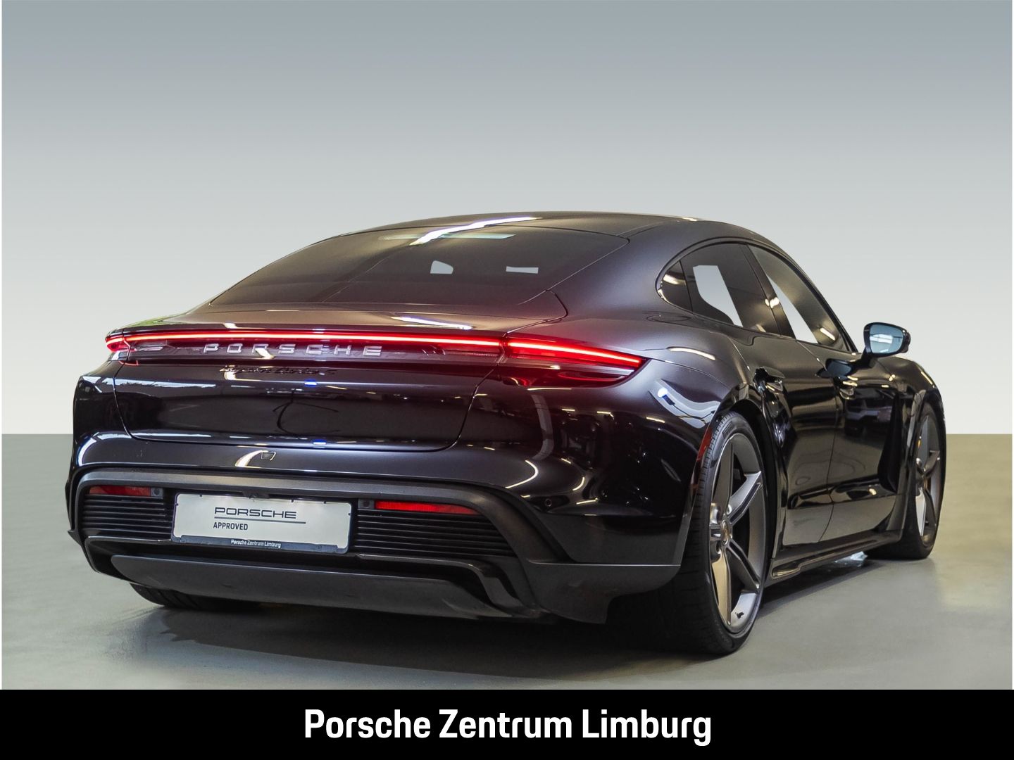 Porsche Taycan Turbo S Panorama Performancebatterie+ LED