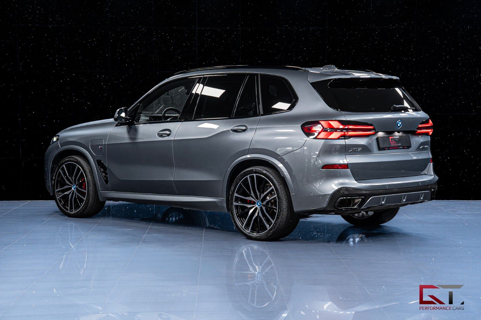 BMW X5 xDrive50e M-Sport Pro B&W Pano DAP 22" Towbar