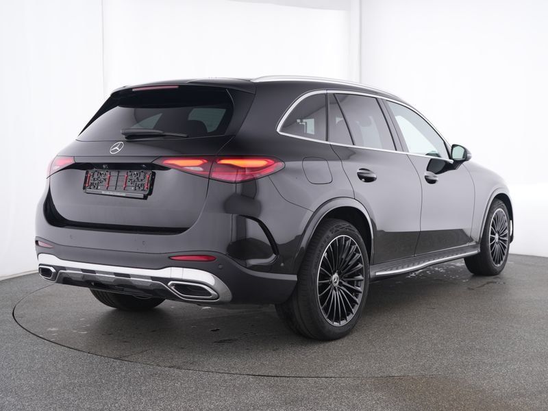Mercedes-Benz GLC 450 d 4M AMG Pano/AHK/MBUX/20"/Kamera/Ambien