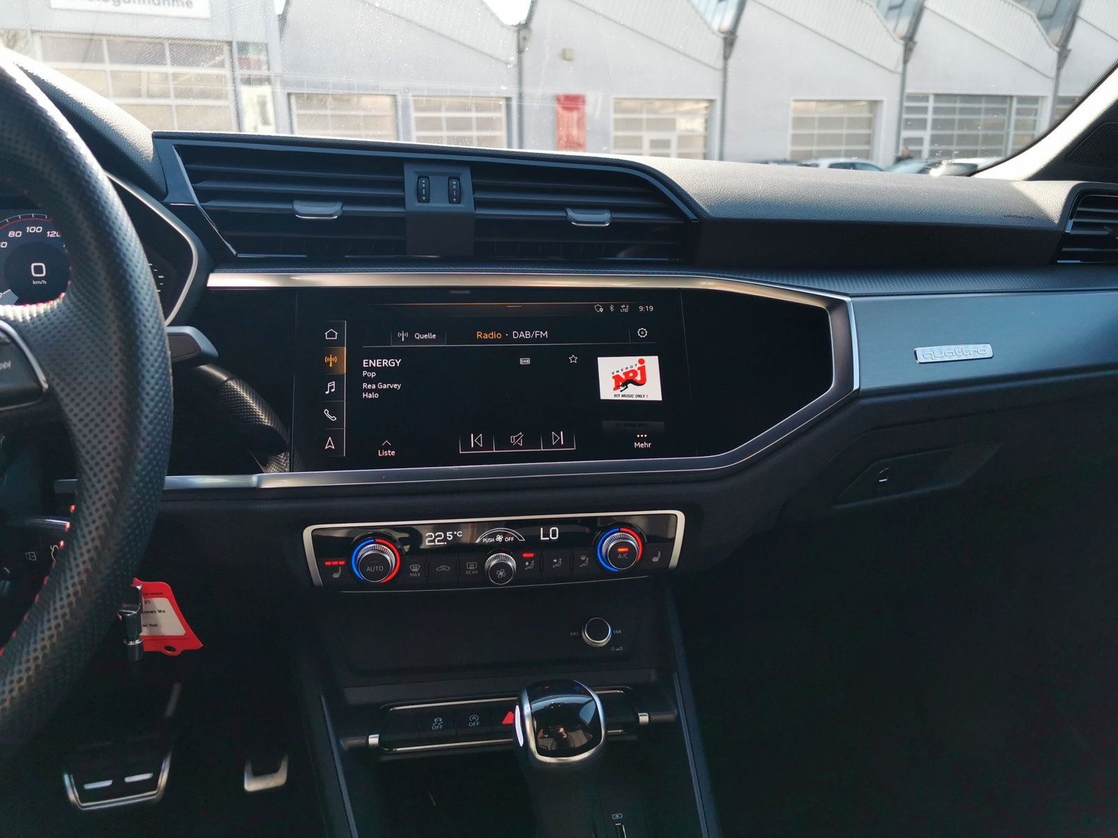 Audi Q3 S line 40 TDI quattro - Samsaru's Car Outlet