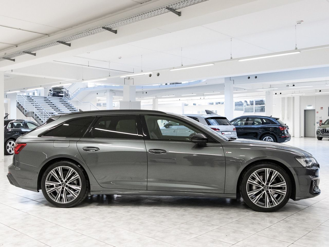 Audi A6 Avant S line 45 TFSI quattro S tronic ACC HUD