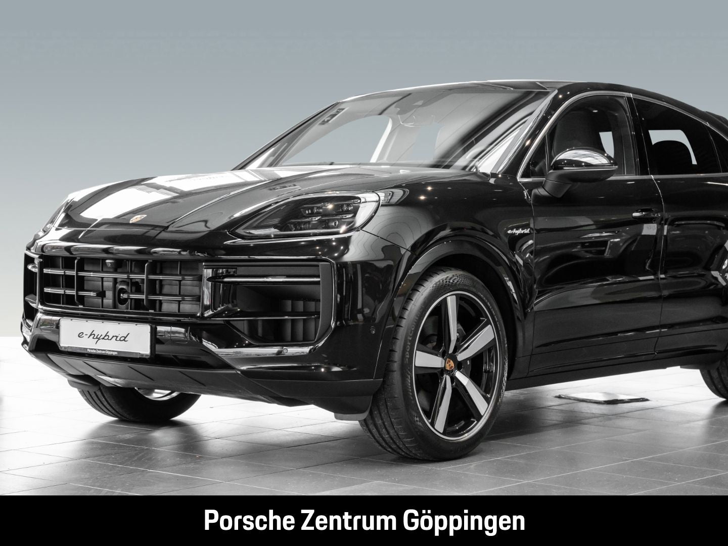 Porsche Cayenne E-Hybrid Coupe LED-Matrix Panoramadach