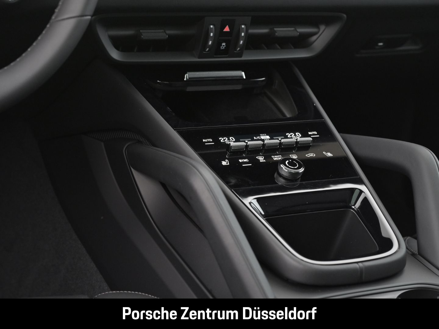 Porsche Cayenne E-Hybrid Surround-View InnoDrive Head-Up
