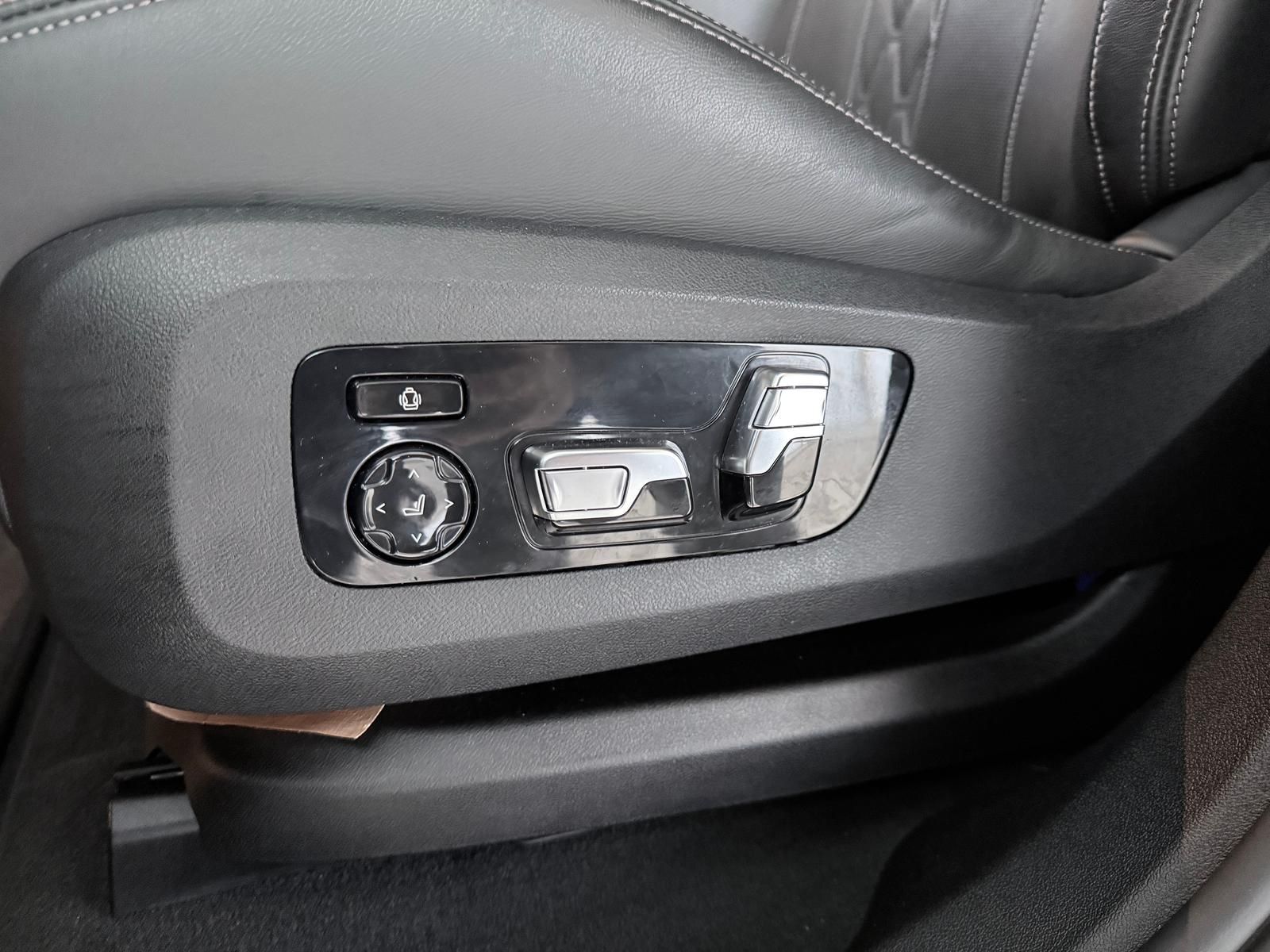 BMW X6 40d xDrive-M Sport/Sky/AHK/360/HUD/B&W/Iconic