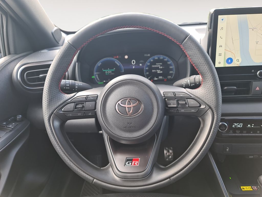 Toyota Yaris Hybrid 130PS 1.5 GR SPORT