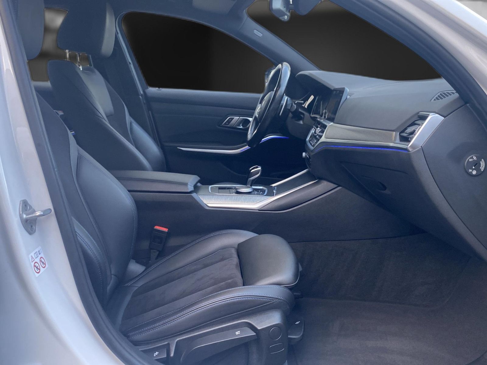 BMW 320 d x M Sport - Samsaru's Car Outlet