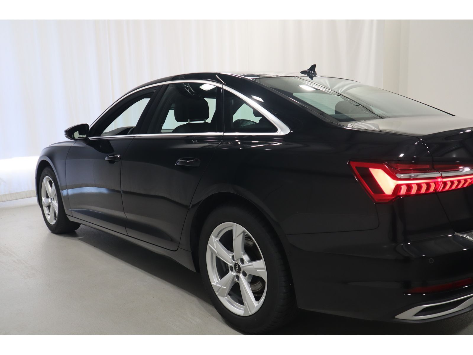 Audi A6 Limo 40 TDI advanced - Samsaru's Car Outlet