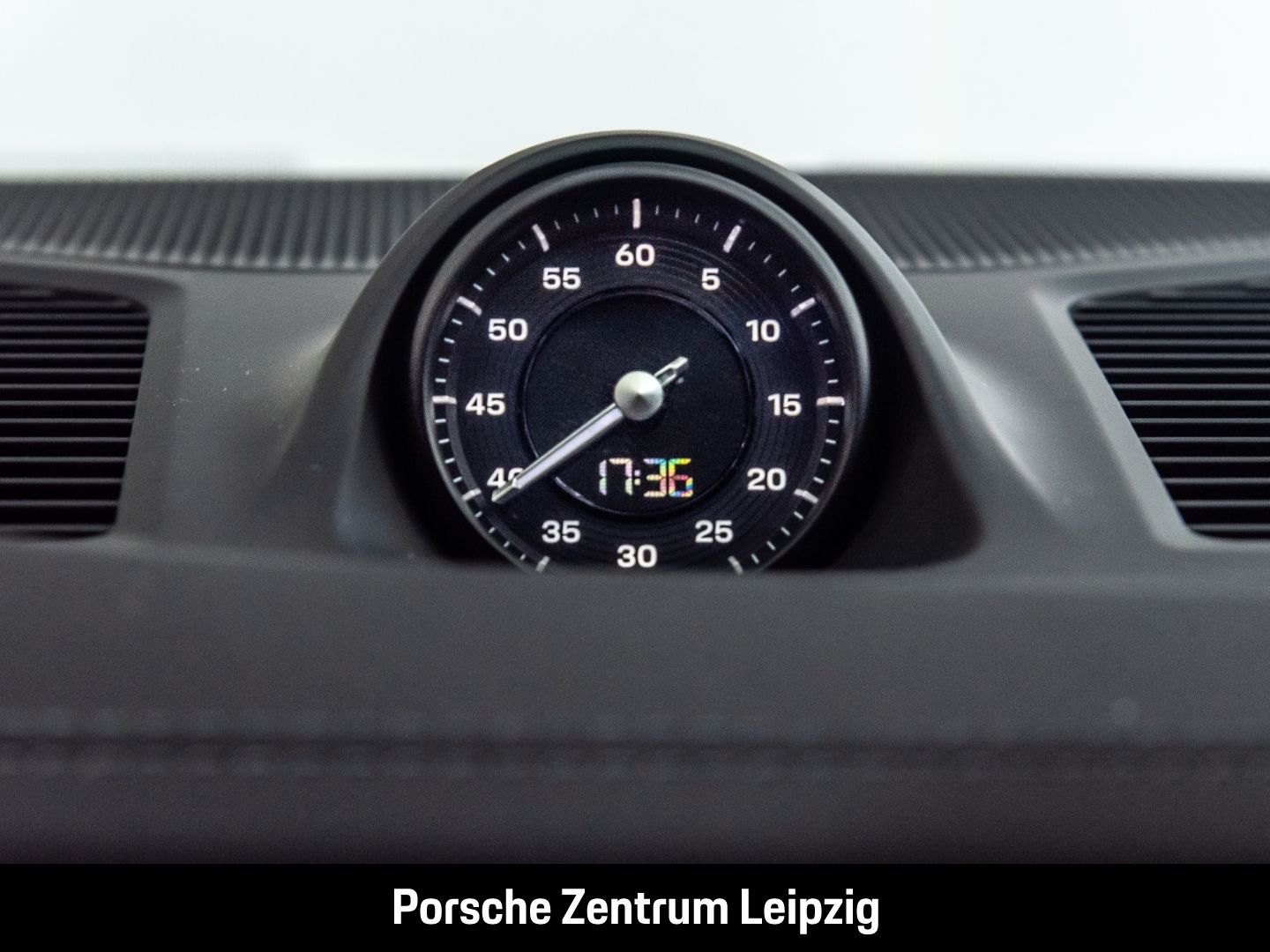 Porsche Cayenne E-Hybrid Coupe Massage el.AHK InnoDrive
