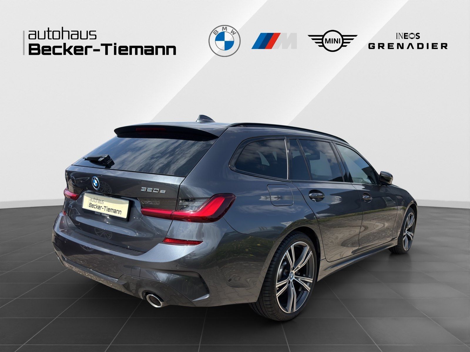 BMW 320e xDrive Touring M Sport - Samsaru's Car Outlet
