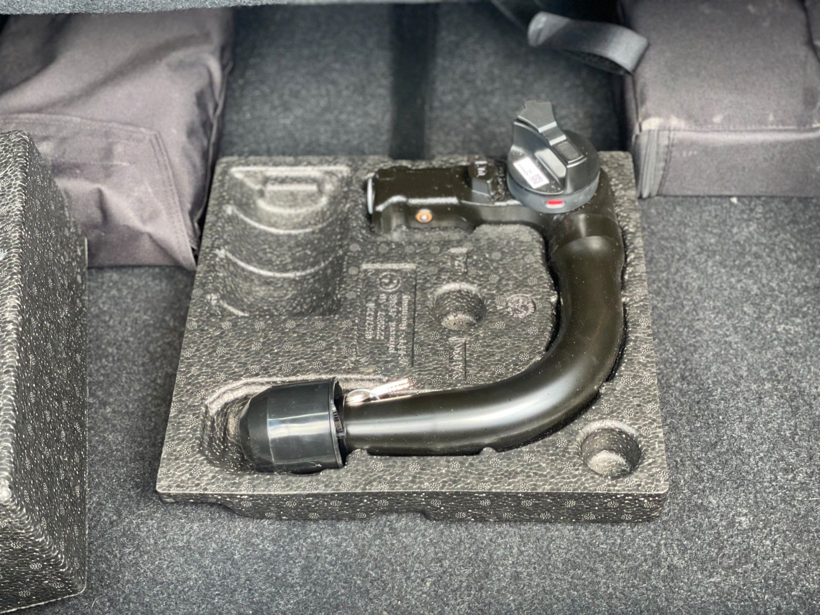 BMW X1 xDrive 20 d - Samsaru's Car Outlet