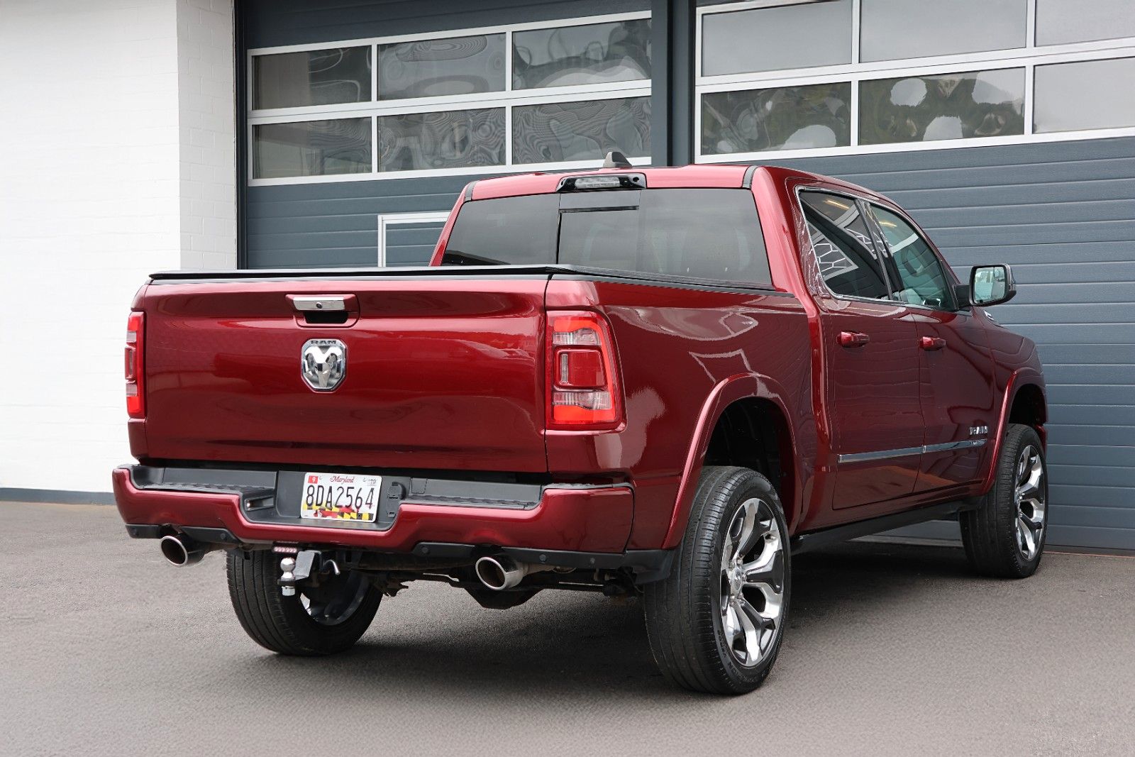 Dodge RAM 1500 5.7 4x4/ACC/HUD/360/H&K/Luftfederung/22