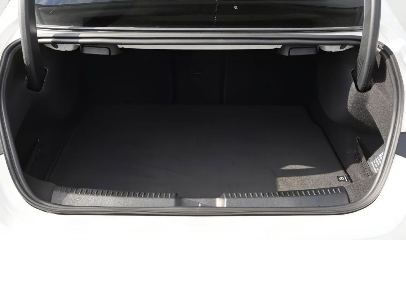 Mercedes-Benz CLA 220 4M AMG - Samsaru's Car Outlet