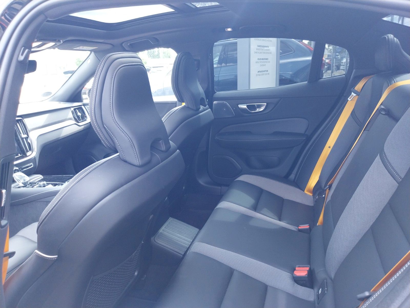 Volvo S60 T8 Polestar Engineered Recharge