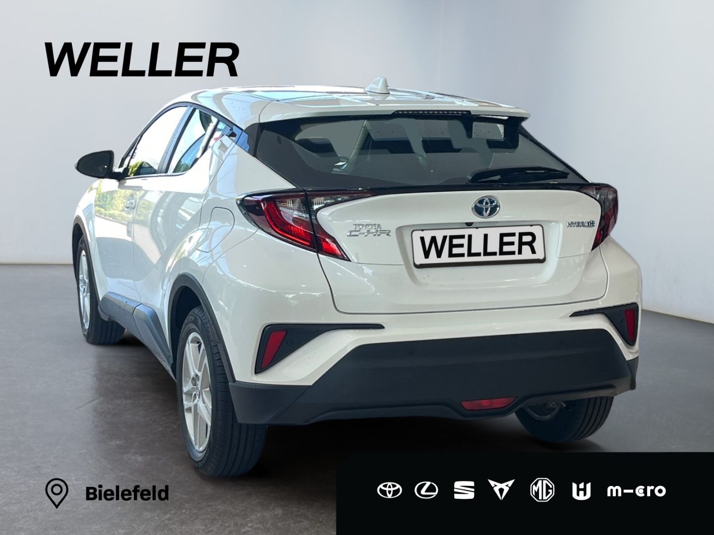 Toyota C-HR 1.8 Hybrid Business-Edition - Samsaru's Car Outlet