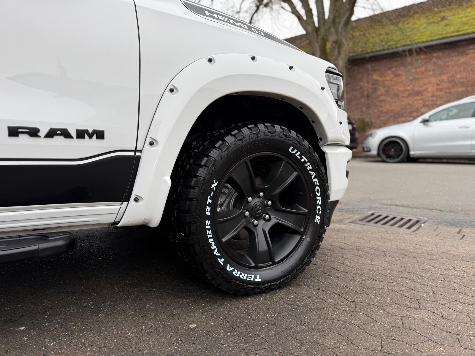 Dodge SPORT*LIFT*ROLLBAR*OFFROAD*4X4*NAVI*AHK*GARANTIE