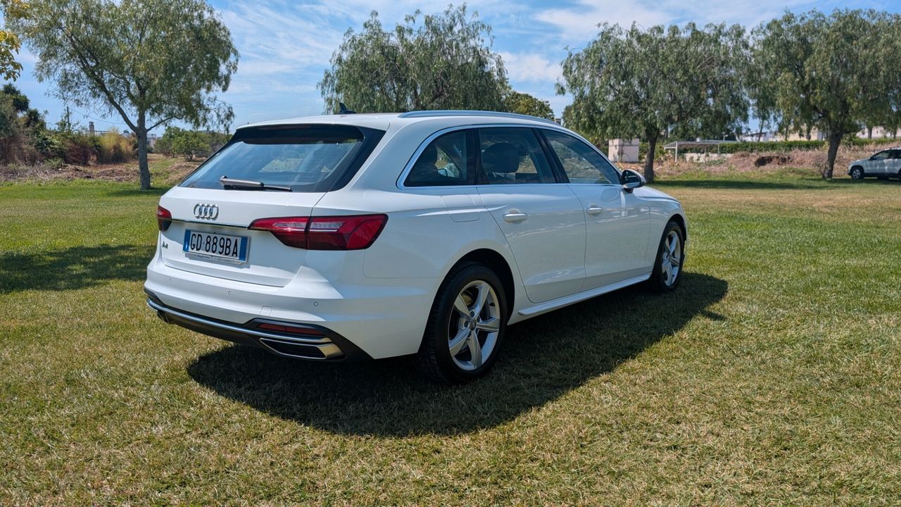 Audi A4 Avant 35 TDI S tronic - Samsaru's Car Outlet