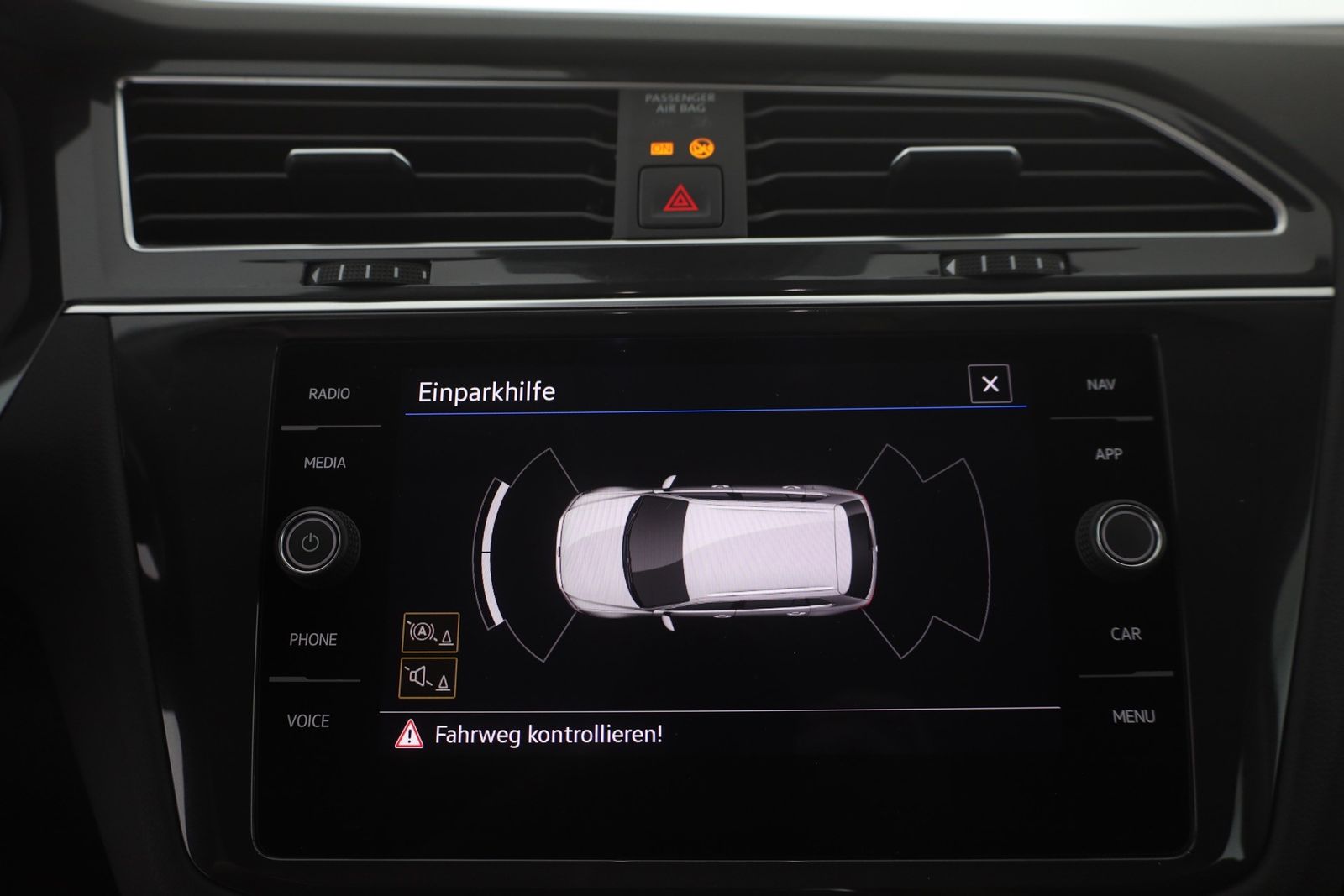 Volkswagen Tiguan 2.0 TSI 4Motion Life - Samsaru's Car Outlet