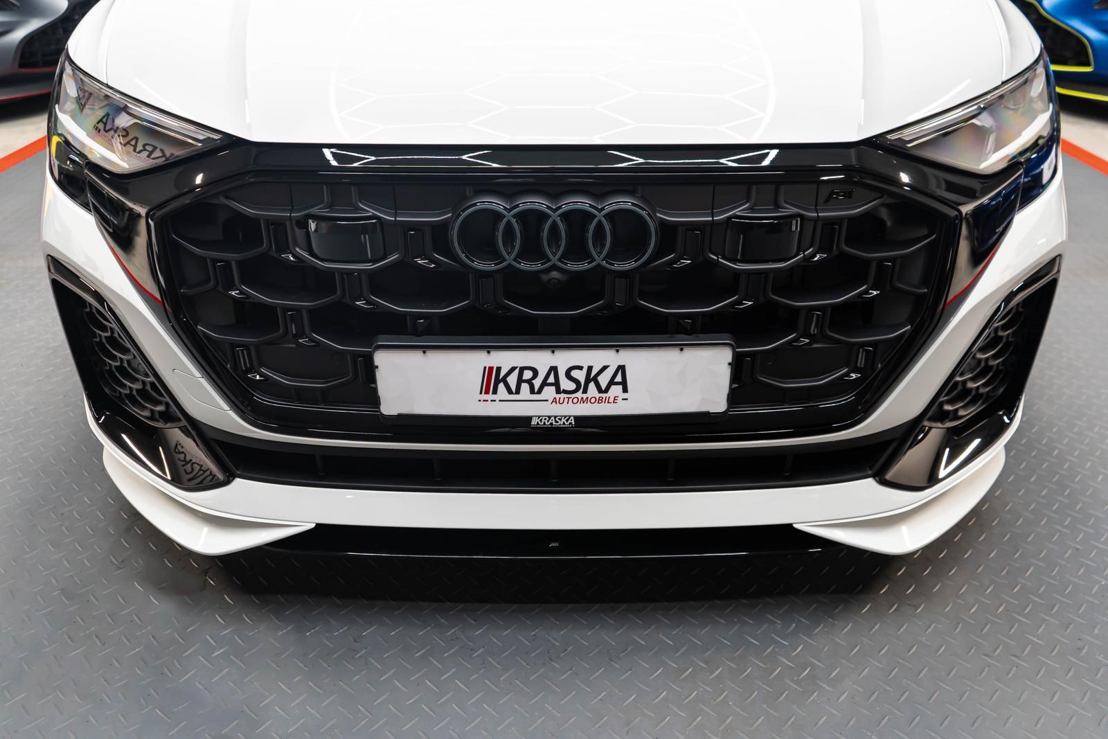 Audi Q8 50 TDI quattro S-Line - Samsaru's Car Outlet