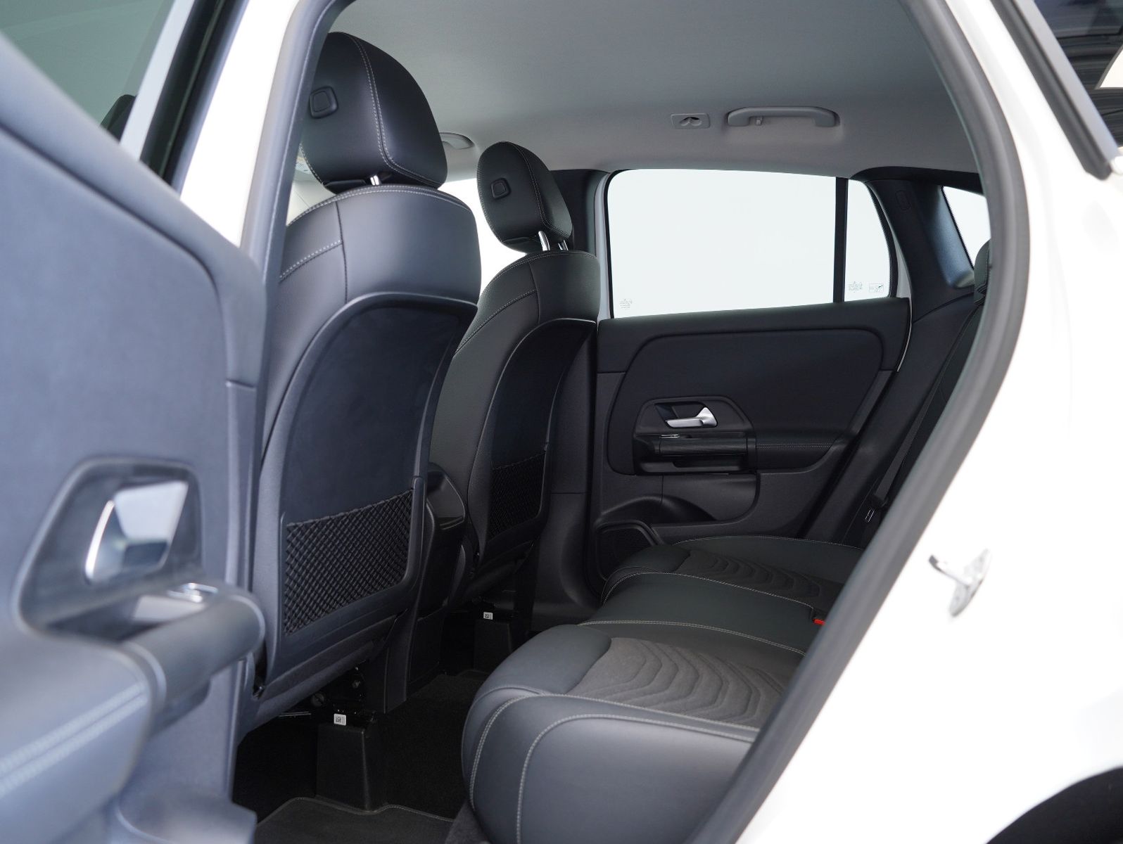 Mercedes-Benz GLA 250 e LED/NAVI/KAMERA