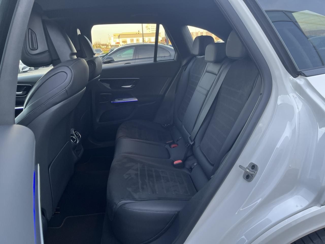 Mercedes-Benz GLC 220 d 4MATIC AMG+NIGHT+DIGI LIGHT+MEMORY+360