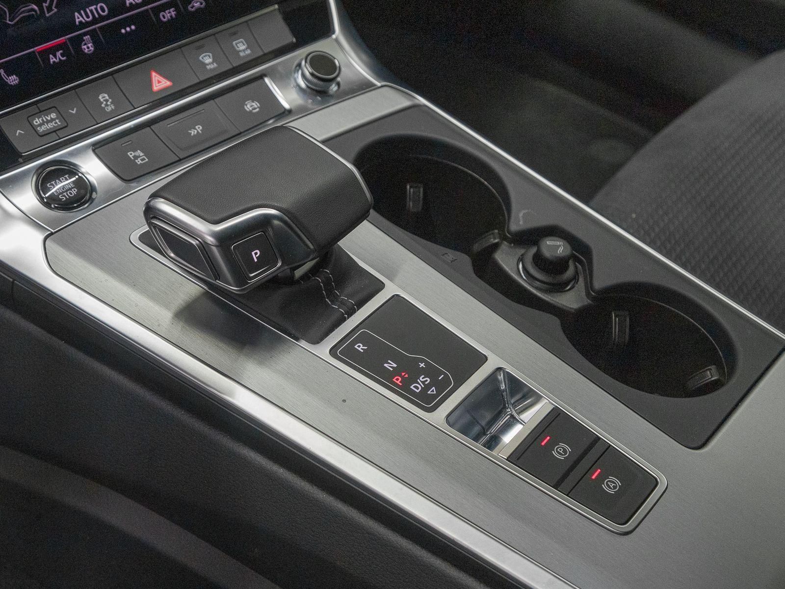 Audi A6 Avant 55 TFSIe Q S LINE - Samsaru's Car Outlet