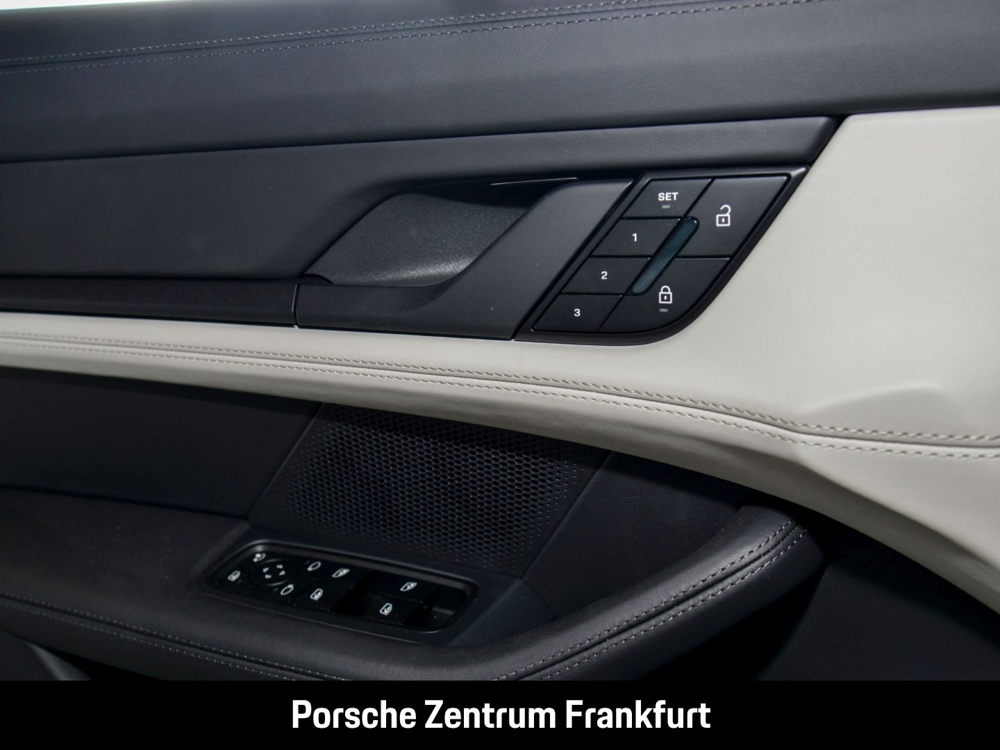 Porsche Taycan 4S SportDesign Paket Performancebatterie+
