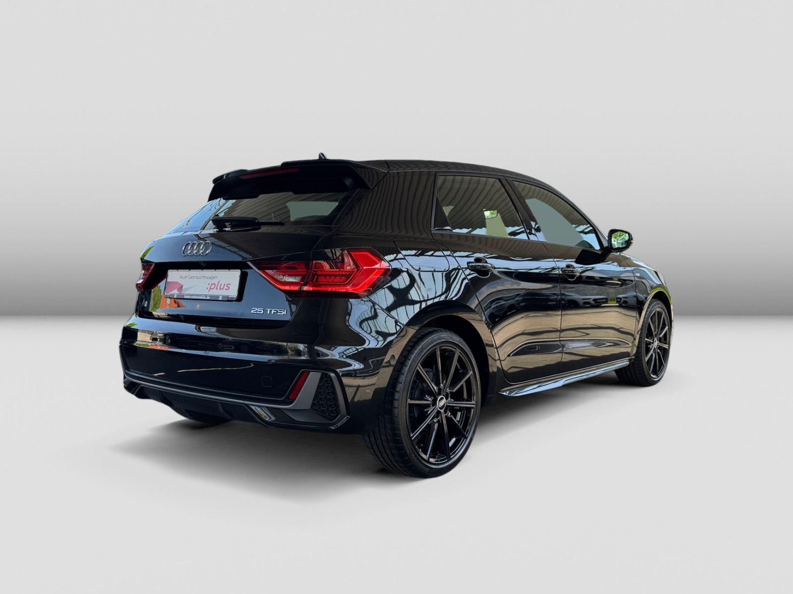 Audi A1 Sportback 25TFSI S-Line - Samsaru's Car Outlet