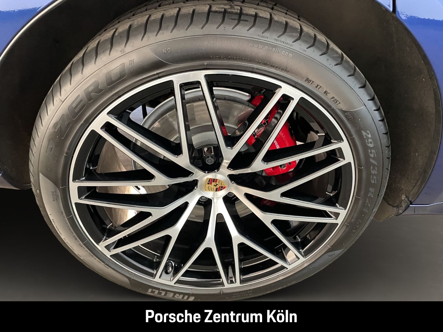 Porsche Macan GTS - Samsaru's Car Outlet