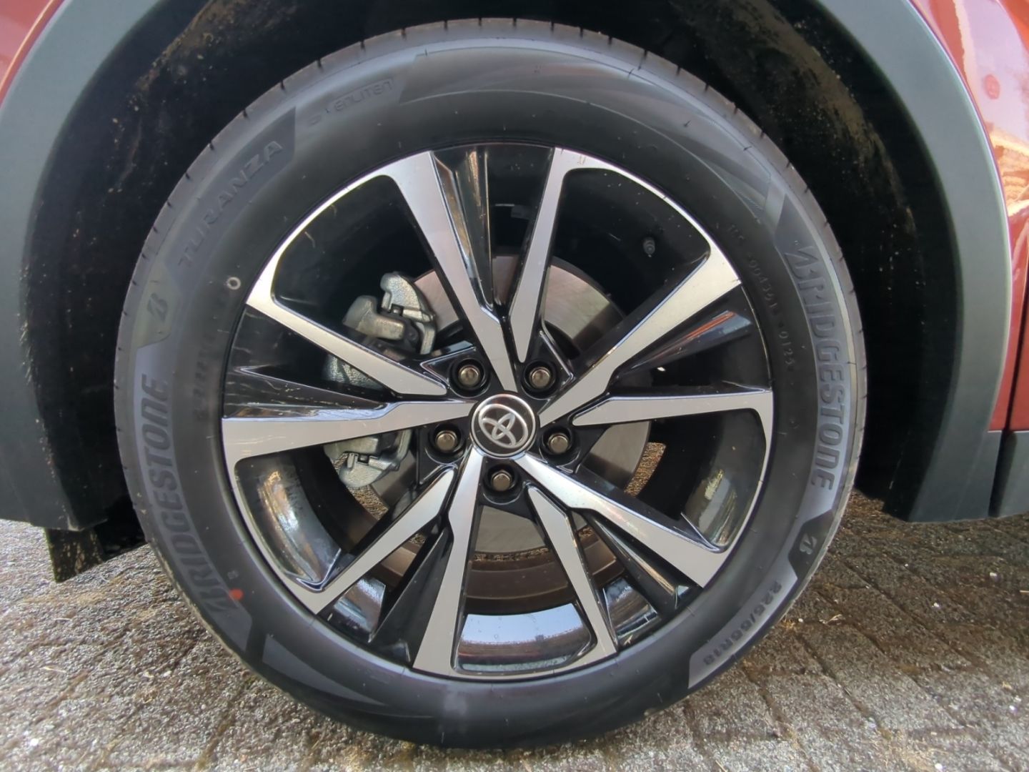 Toyota C-HR Plug-In Hybrid 2.0 EU6e FWD Teamplayer CVT