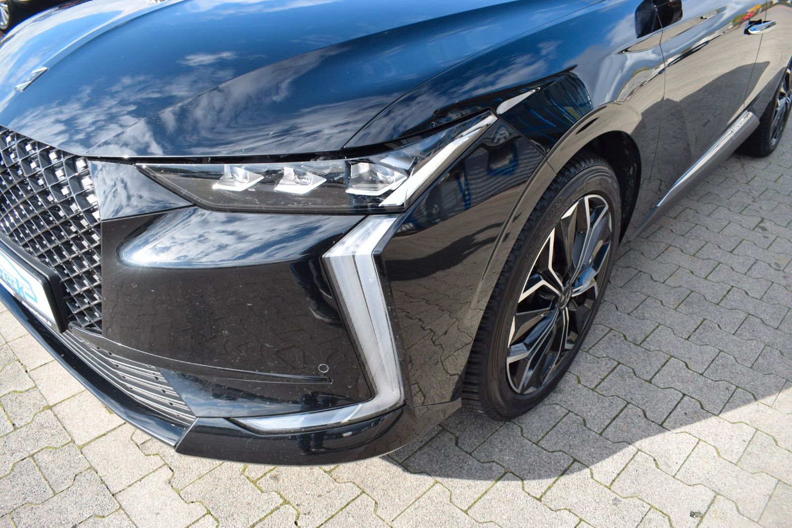 DS Automobiles DS 4 "Étoile" LED/Navi/Massage/360-Grad