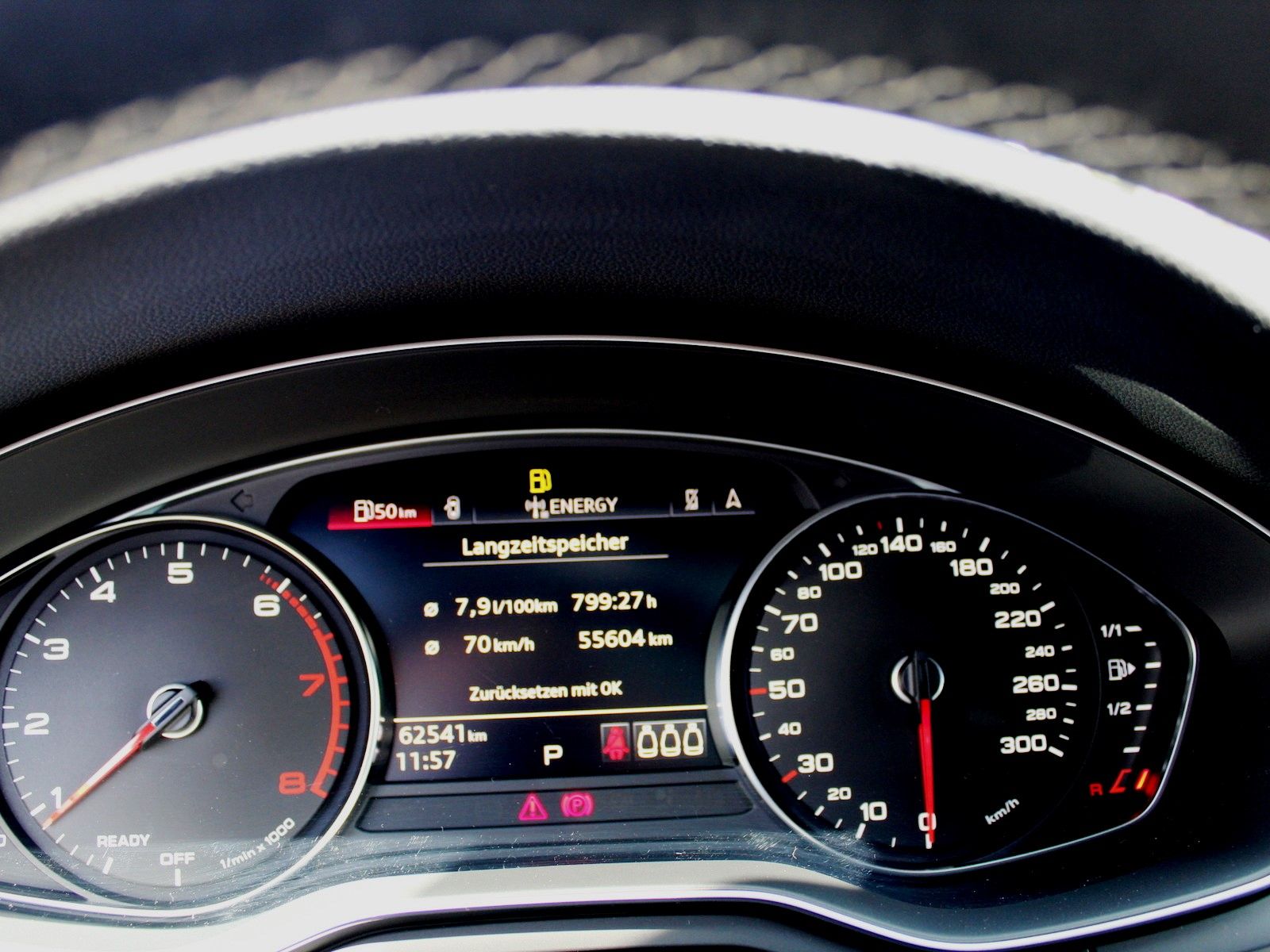 Audi A4 35 TFSI S line - Samsaru's Car Outlet