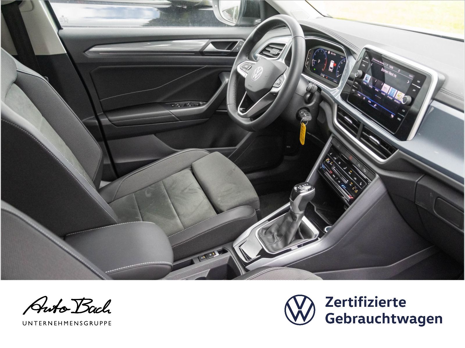 Volkswagen T-Roc 1.5 TSI Style DSG - Samsaru's Car Outlet